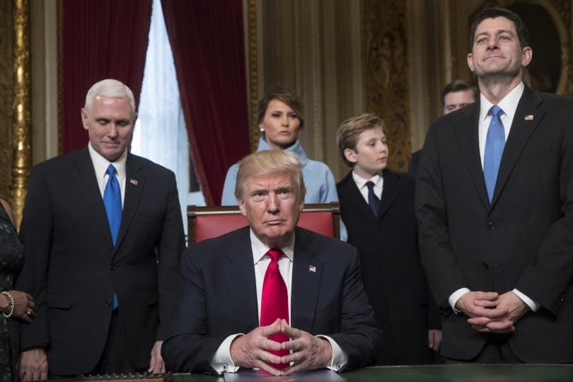 Огонь и ярость. Избранные отрывки скандальной книги о Дональде Трампе