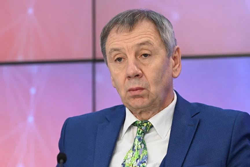 Прокремлевский политолог Марков, которого оштрафовали за отсутствие плашки «иноагента», заявил, что плашку украли. Он подозревает СБУ