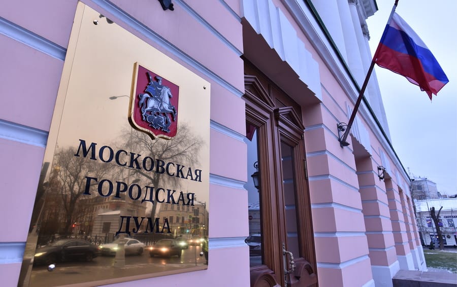 Независимых кандидатов в Мосгордуму не пустили на выборы из-за опросов, показавших их победу - "Проект"